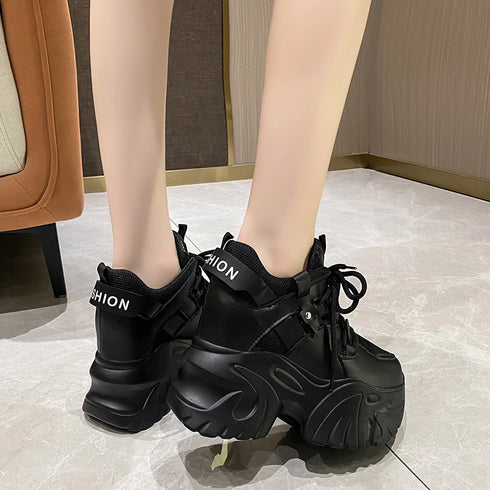アップソールダッドスニーカー